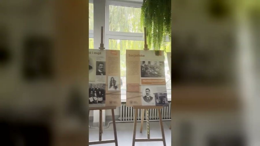 Kadr z filmu o wystawie poświęconej Ignacemu Daszyńskiemu